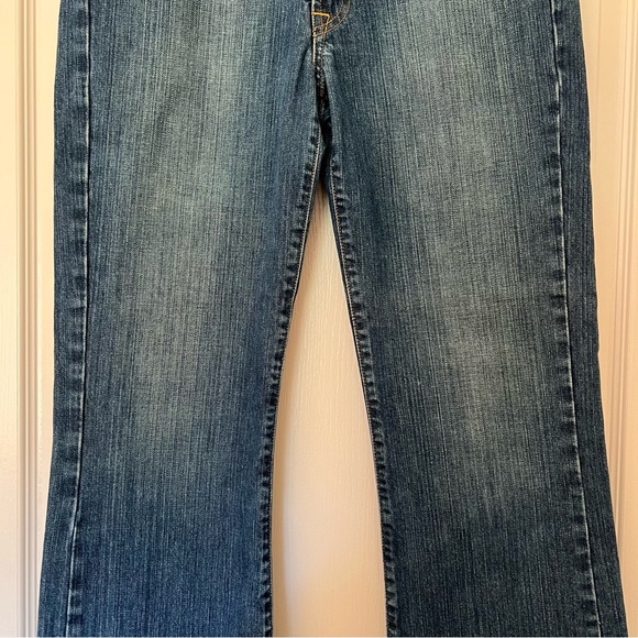 Lucky Brand Dungarees by Gene Montesano Mid-Rise Boot Cut Jeans, Size 10/30 - Picture 3 of 16